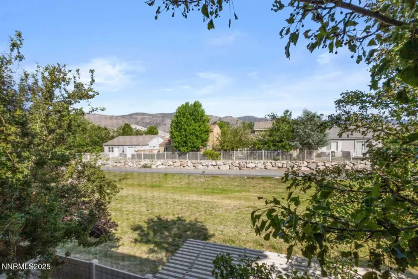 11020 Colton, Reno, Nevada 89521, 3 Bedrooms Bedrooms, ,3 BathroomsBathrooms,Residential,Residential,Colton,250051185