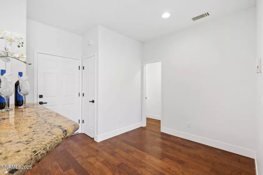 11020 Colton, Reno, Nevada 89521, 3 Bedrooms Bedrooms, ,3 BathroomsBathrooms,Residential,Residential,Colton,250051185