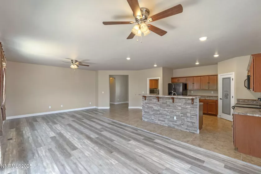 18501 Outpost, Reno, Nevada 89508, 3 Bedrooms Bedrooms, ,3 BathroomsBathrooms,Residential,Residential,Outpost,250051192