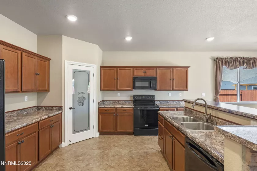 18501 Outpost, Reno, Nevada 89508, 3 Bedrooms Bedrooms, ,3 BathroomsBathrooms,Residential,Residential,Outpost,250051192