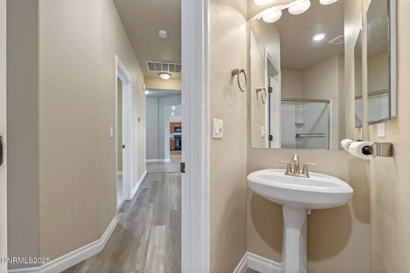 18501 Outpost, Reno, Nevada 89508, 3 Bedrooms Bedrooms, ,3 BathroomsBathrooms,Residential,Residential,Outpost,250051192