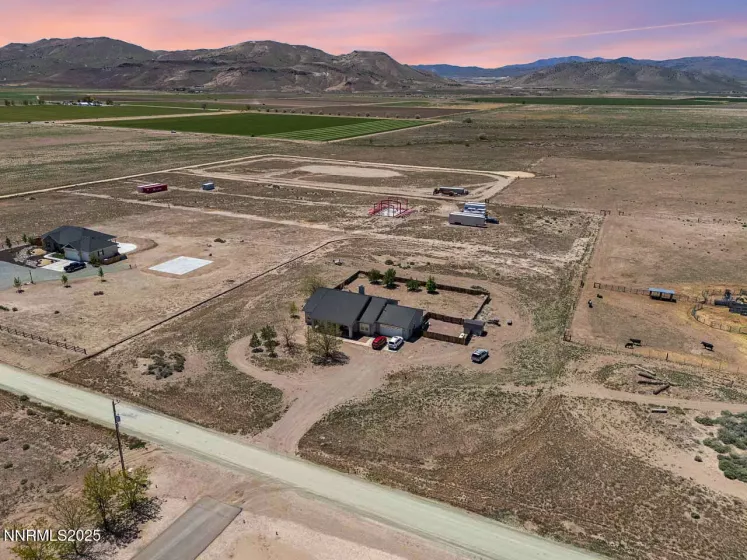 4945 Broken Spur, Reno, Nevada 89510, 3 Bedrooms Bedrooms, ,2 BathroomsBathrooms,Residential,Residential,Broken Spur,250051194