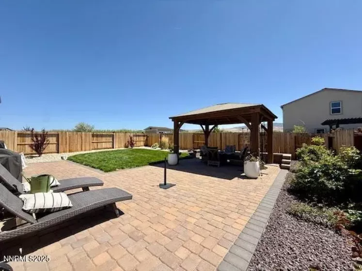 7800 Hoback, Sparks, Nevada 89436, 3 Bedrooms Bedrooms, ,3 BathroomsBathrooms,Residential,Residential,Hoback,250051195