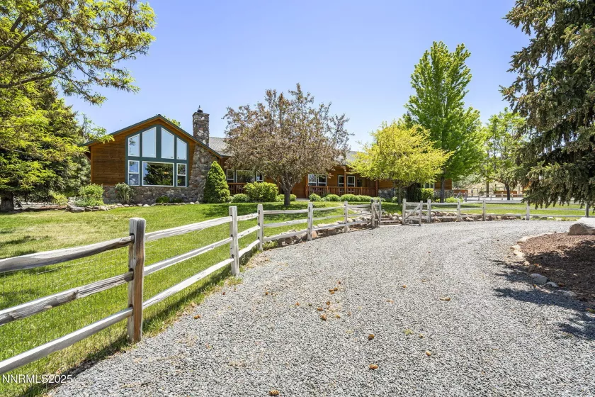 2607 Bowers, Gardnerville, Nevada 89410, 5 Bedrooms Bedrooms, ,7 BathroomsBathrooms,Residential,Residential,Bowers,250051197