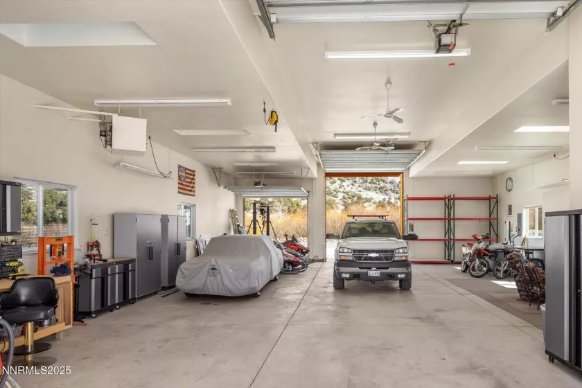 2607 Bowers, Gardnerville, Nevada 89410, 5 Bedrooms Bedrooms, ,7 BathroomsBathrooms,Residential,Residential,Bowers,250051197