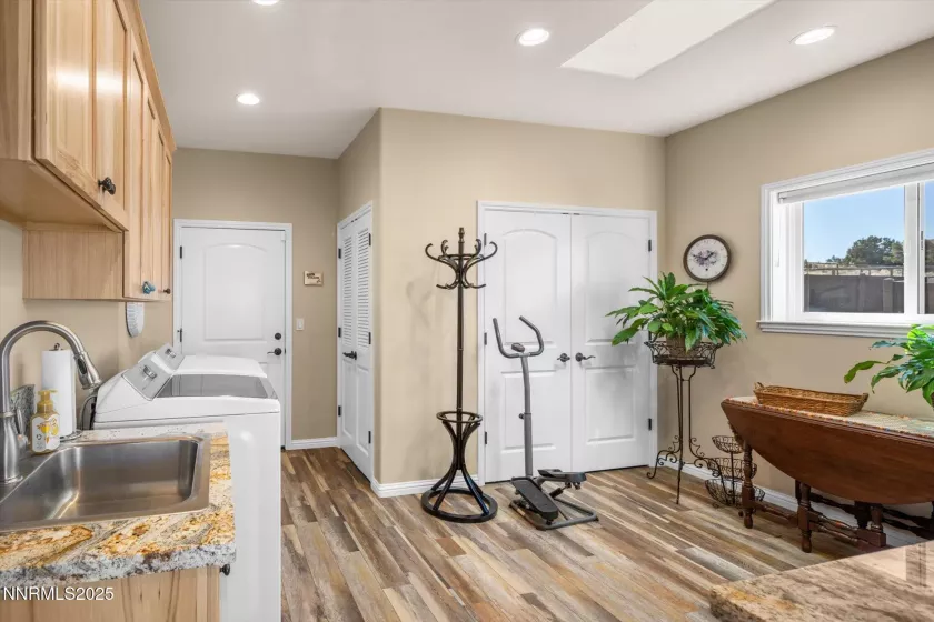 2607 Bowers, Gardnerville, Nevada 89410, 5 Bedrooms Bedrooms, ,7 BathroomsBathrooms,Residential,Residential,Bowers,250051197