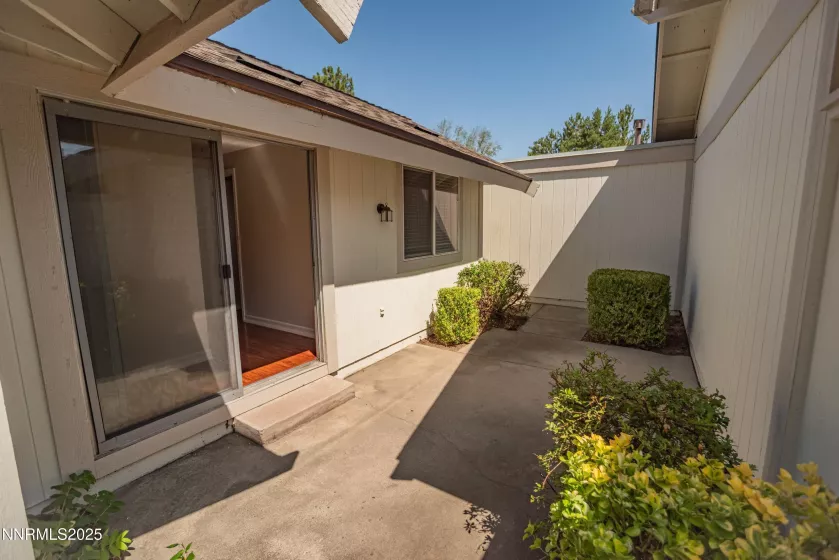1169 Wagon Wheel, Reno, Nevada 89503, 3 Bedrooms Bedrooms, ,2 BathroomsBathrooms,Residential,Residential,Wagon Wheel,250051196