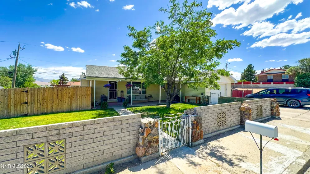 241 National, Winnemucca, Nevada 89445, 3 Bedrooms Bedrooms, ,2 BathroomsBathrooms,Residential,Residential,National,250051200