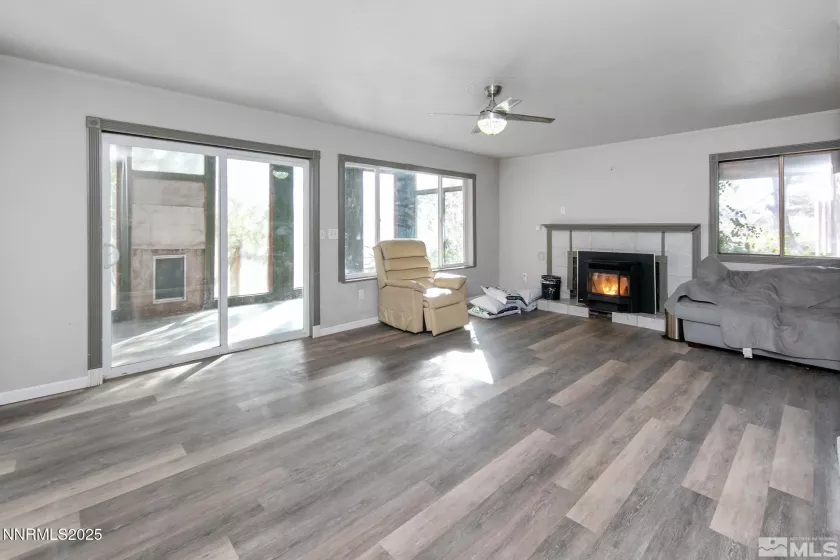 16555 Red Rock, Reno, Nevada 89508, 3 Bedrooms Bedrooms, ,2 BathroomsBathrooms,Residential,Residential,Red Rock,250051202
