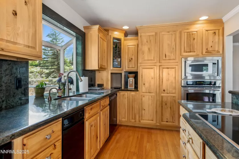 1299 Kingsbury Grade, Gardnerville, Nevada 89460, 3 Bedrooms Bedrooms, ,3 BathroomsBathrooms,Residential,Residential,Kingsbury Grade,250051203