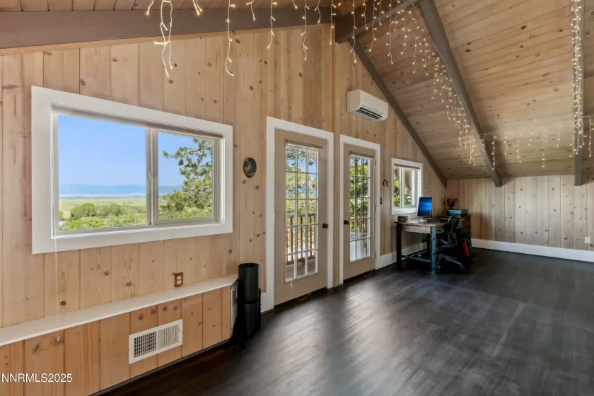 1299 Kingsbury Grade, Gardnerville, Nevada 89460, 3 Bedrooms Bedrooms, ,3 BathroomsBathrooms,Residential,Residential,Kingsbury Grade,250051203