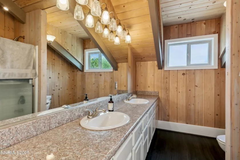 1299 Kingsbury Grade, Gardnerville, Nevada 89460, 3 Bedrooms Bedrooms, ,3 BathroomsBathrooms,Residential,Residential,Kingsbury Grade,250051203