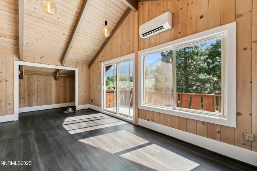 1299 Kingsbury Grade, Gardnerville, Nevada 89460, 3 Bedrooms Bedrooms, ,3 BathroomsBathrooms,Residential,Residential,Kingsbury Grade,250051203