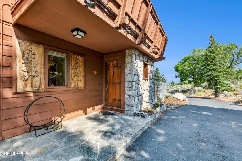 1299 Kingsbury Grade, Gardnerville, Nevada 89460, 3 Bedrooms Bedrooms, ,3 BathroomsBathrooms,Residential,Residential,Kingsbury Grade,250051203
