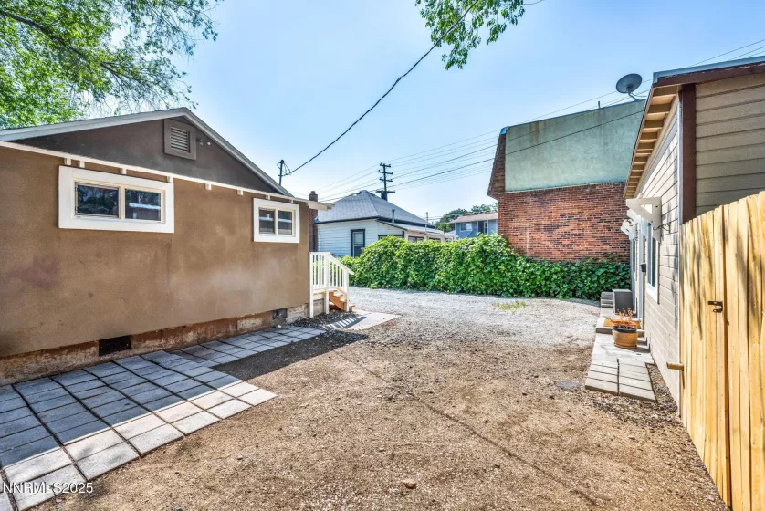 1037 Litch, Reno, Nevada 89509, ,Residential Income,Residential,Litch,250051204