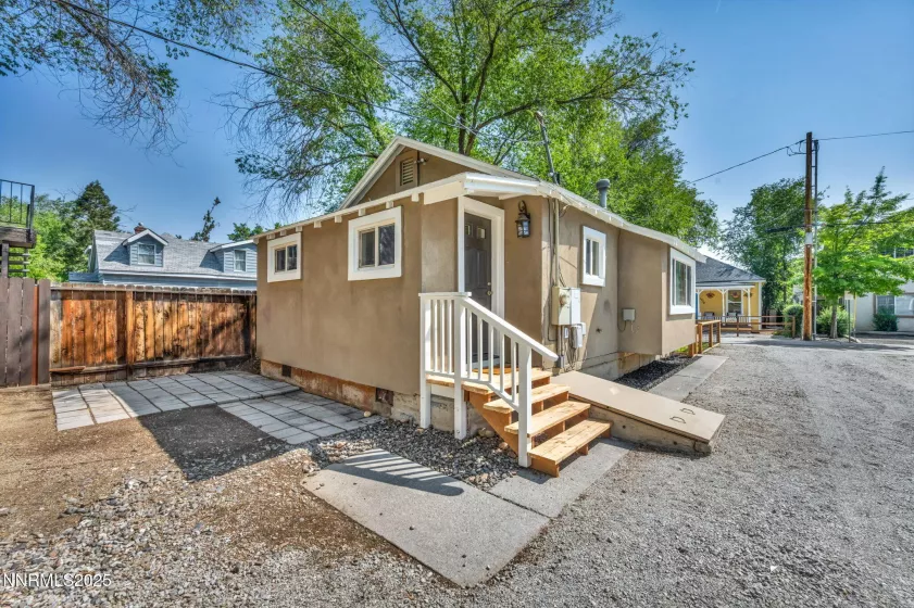 1037 Litch, Reno, Nevada 89509, ,Residential Income,Residential,Litch,250051204