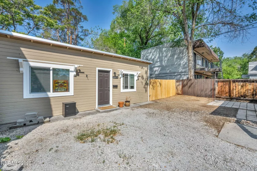 1037 Litch, Reno, Nevada 89509, ,Residential Income,Residential,Litch,250051204