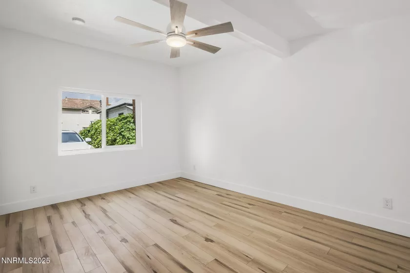 1037 Litch, Reno, Nevada 89509, ,Residential Income,Residential,Litch,250051204