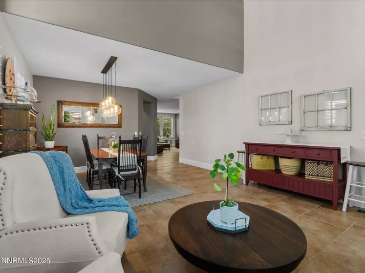 1121 Sageberry, Reno, Nevada 89509, 5 Bedrooms Bedrooms, ,3 BathroomsBathrooms,Residential,Residential,Sageberry,250051170
