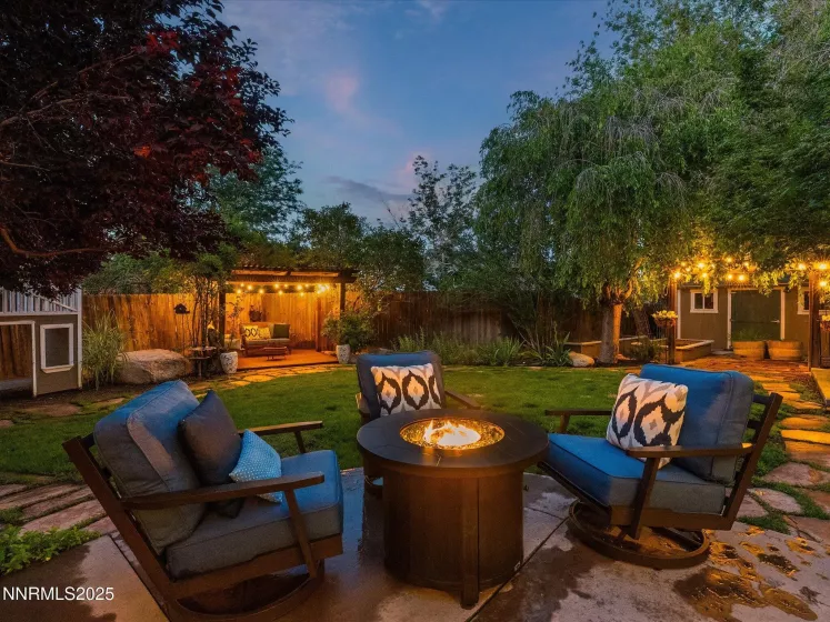 1121 Sageberry, Reno, Nevada 89509, 5 Bedrooms Bedrooms, ,3 BathroomsBathrooms,Residential,Residential,Sageberry,250051170