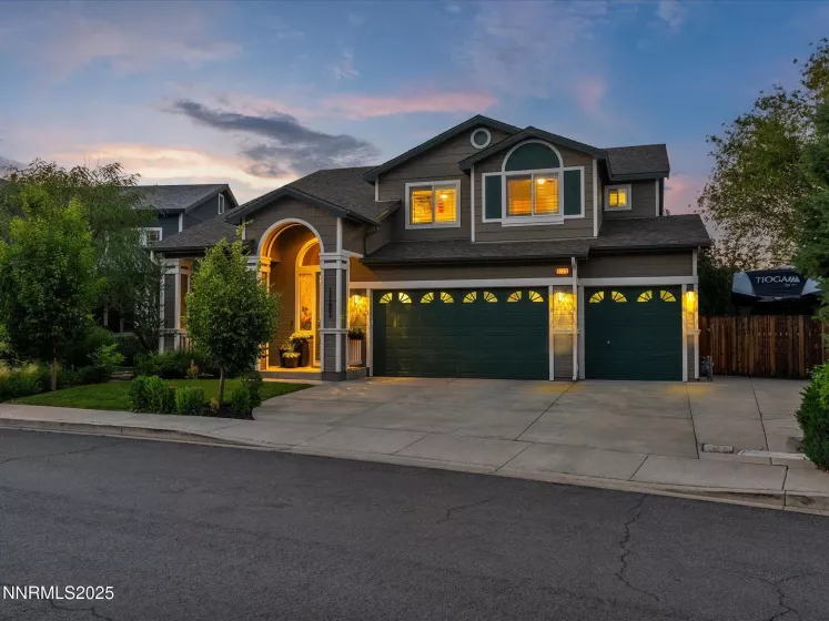 1121 Sageberry, Reno, Nevada 89509, 5 Bedrooms Bedrooms, ,3 BathroomsBathrooms,Residential,Residential,Sageberry,250051170