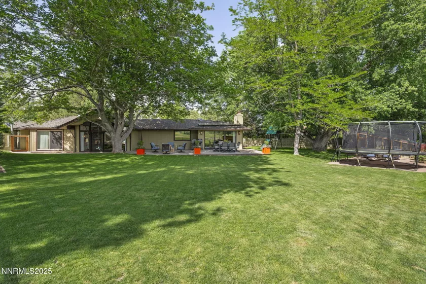1180 Manzanita, Reno, Nevada 89509, 3 Bedrooms Bedrooms, ,3 BathroomsBathrooms,Residential,Residential,Manzanita,250051183