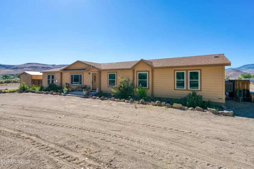 7049 US-50, Dayton, Nevada 89403, 4 Bedrooms Bedrooms, ,2 BathroomsBathrooms,Residential,Residential,US-50,250051201