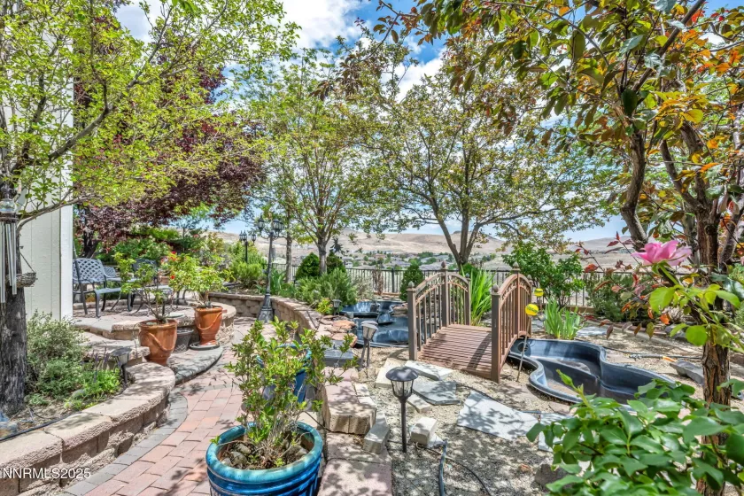 5210 Mesa Verde, Sparks, Nevada 89436, 3 Bedrooms Bedrooms, ,3 BathroomsBathrooms,Residential,Residential,Mesa Verde,250051205