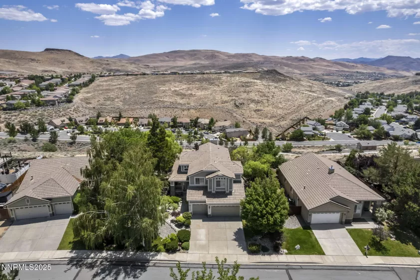 5210 Mesa Verde, Sparks, Nevada 89436, 3 Bedrooms Bedrooms, ,3 BathroomsBathrooms,Residential,Residential,Mesa Verde,250051205