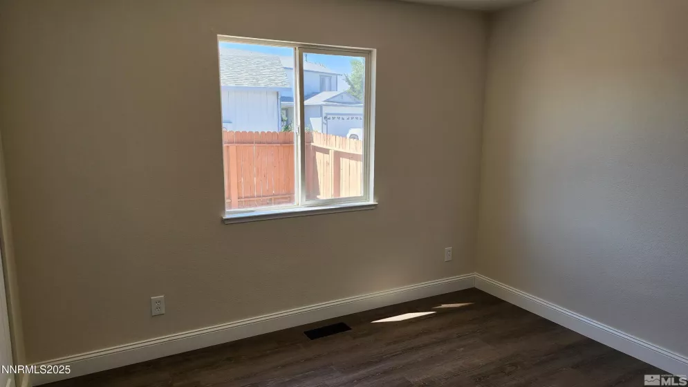 5910 Poinsettia, Sun Valley, Nevada 89433, 3 Bedrooms Bedrooms, ,2 BathroomsBathrooms,Residential,Residential,Poinsettia,250051210