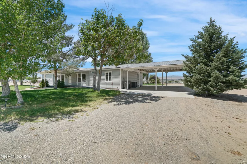 35 Shirley, Yerington, Nevada 89447, 3 Bedrooms Bedrooms, ,2 BathroomsBathrooms,Residential,Residential,Shirley,250051212