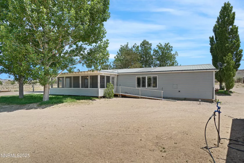 35 Shirley, Yerington, Nevada 89447, 3 Bedrooms Bedrooms, ,2 BathroomsBathrooms,Residential,Residential,Shirley,250051212
