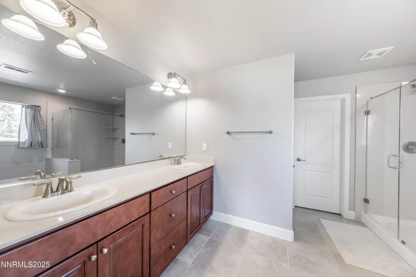 3720 Zoroaster, Sparks, Nevada 89436, 4 Bedrooms Bedrooms, ,3 BathroomsBathrooms,Residential,Residential,Zoroaster,250051213