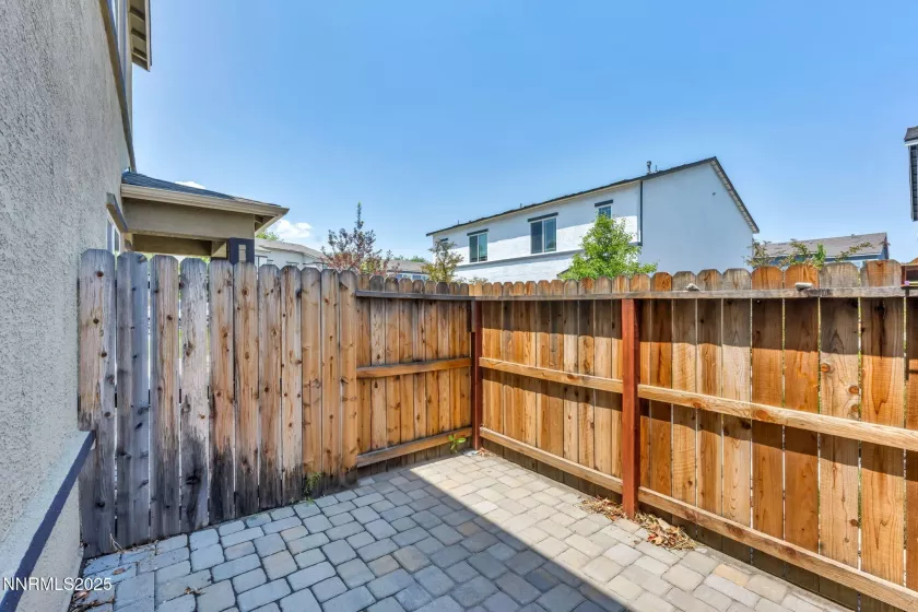 529 Autumn Breeze, Reno, Nevada 89511, 3 Bedrooms Bedrooms, ,3 BathroomsBathrooms,Residential,Residential,Autumn Breeze,250051214