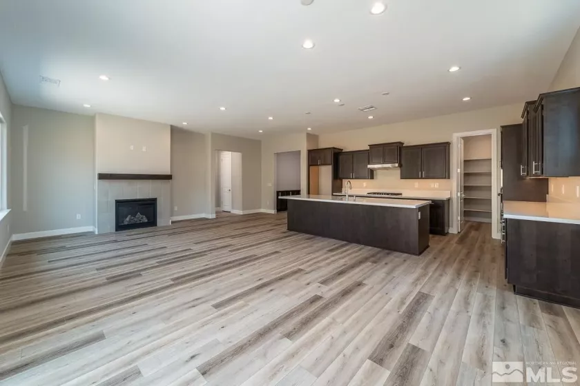 203 Starboard, Verdi, Nevada 89439, 3 Bedrooms Bedrooms, ,3 BathroomsBathrooms,Residential,Residential,Starboard,240009570