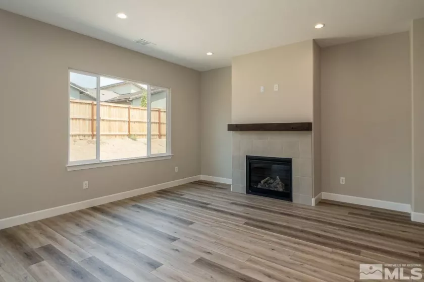 203 Starboard, Verdi, Nevada 89439, 3 Bedrooms Bedrooms, ,3 BathroomsBathrooms,Residential,Residential,Starboard,240009570