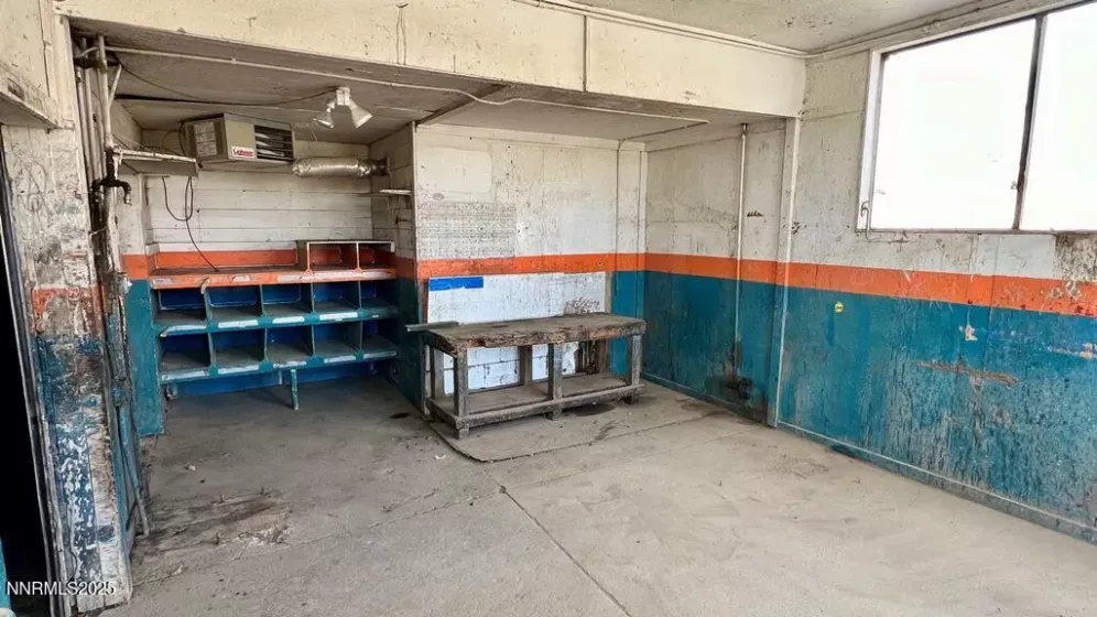 750 Winnemucca, Winnemucca, Nevada 89445, ,Commercial Sale,Residential,Winnemucca,250051216