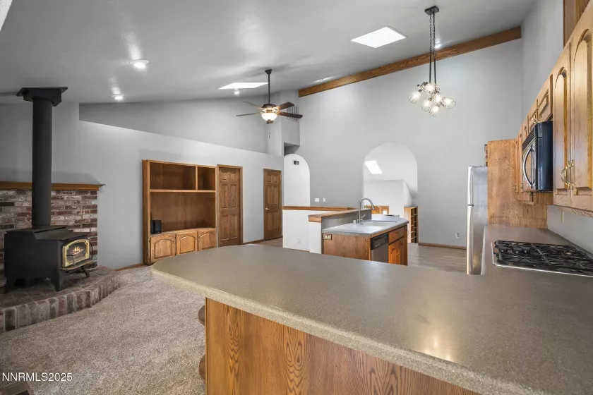 430 Queen, Sparks, Nevada 89431, 3 Bedrooms Bedrooms, ,3 BathroomsBathrooms,Residential,Residential,Queen,250051217