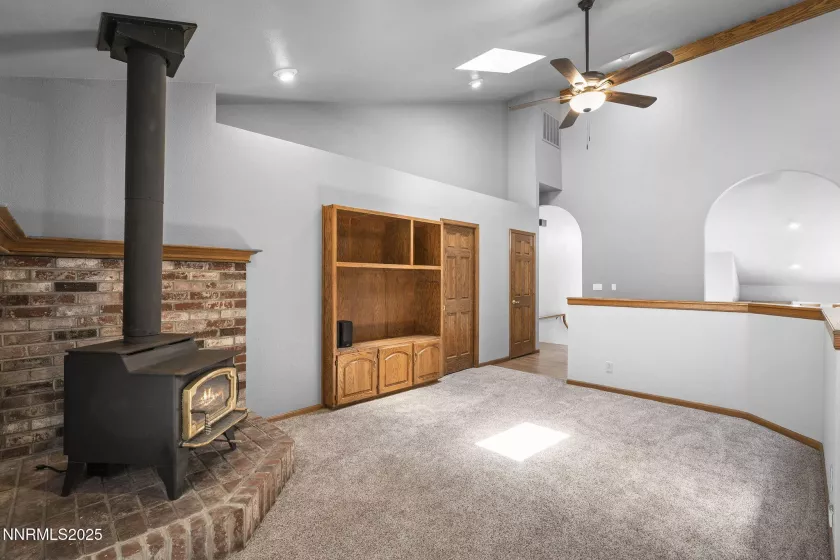 430 Queen, Sparks, Nevada 89431, 3 Bedrooms Bedrooms, ,3 BathroomsBathrooms,Residential,Residential,Queen,250051217