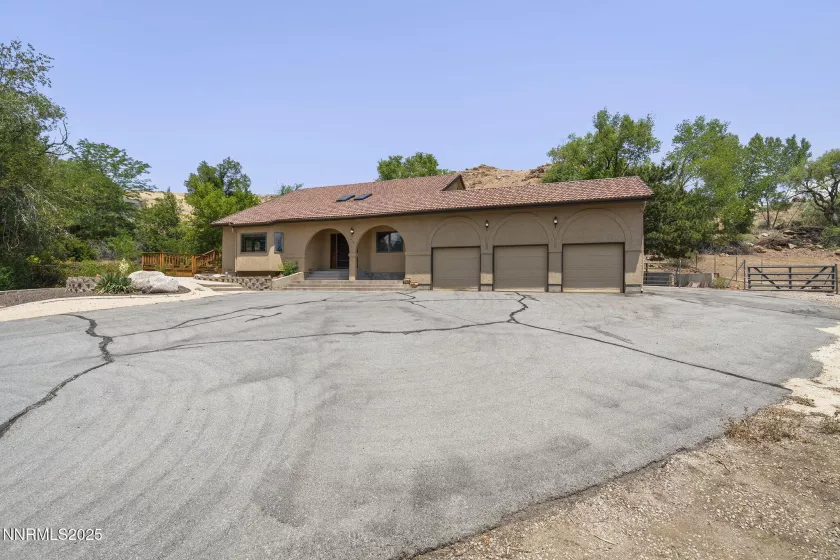 430 Queen, Sparks, Nevada 89431, 3 Bedrooms Bedrooms, ,3 BathroomsBathrooms,Residential,Residential,Queen,250051217