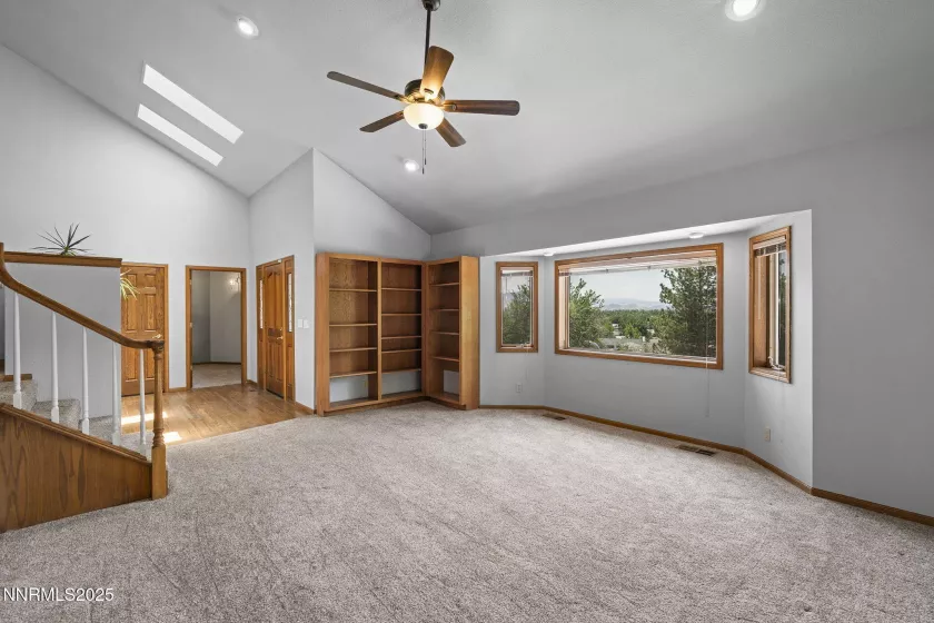 430 Queen, Sparks, Nevada 89431, 3 Bedrooms Bedrooms, ,3 BathroomsBathrooms,Residential,Residential,Queen,250051217