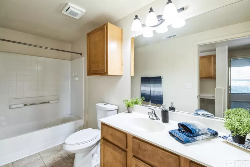 9050 Double R, Reno, Nevada 89521, 2 Bedrooms Bedrooms, ,2 BathroomsBathrooms,Residential,Residential,Double R,250003406