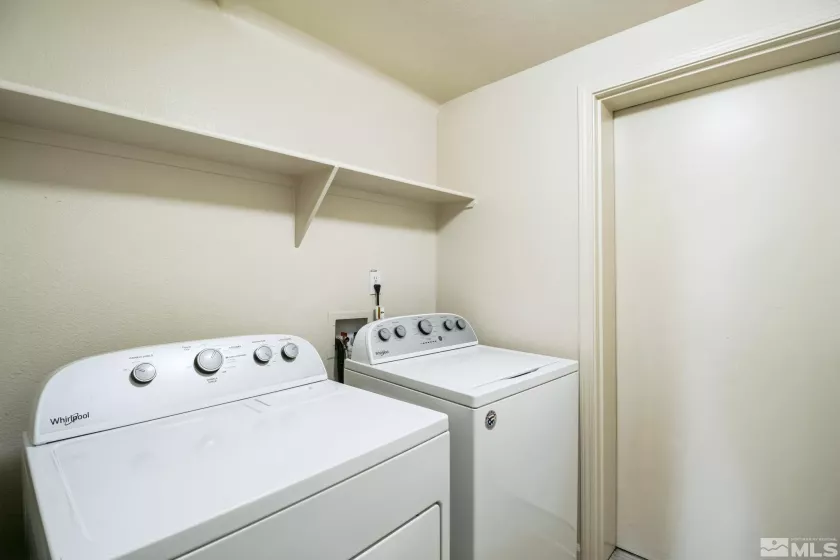 9050 Double R, Reno, Nevada 89521, 2 Bedrooms Bedrooms, ,2 BathroomsBathrooms,Residential,Residential,Double R,250003406