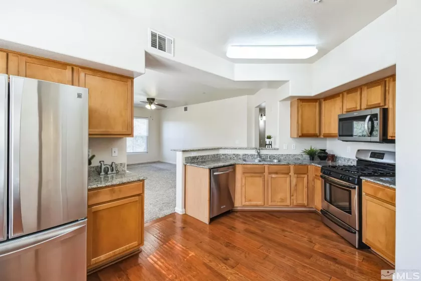 9050 Double R, Reno, Nevada 89521, 2 Bedrooms Bedrooms, ,2 BathroomsBathrooms,Residential,Residential,Double R,250003406