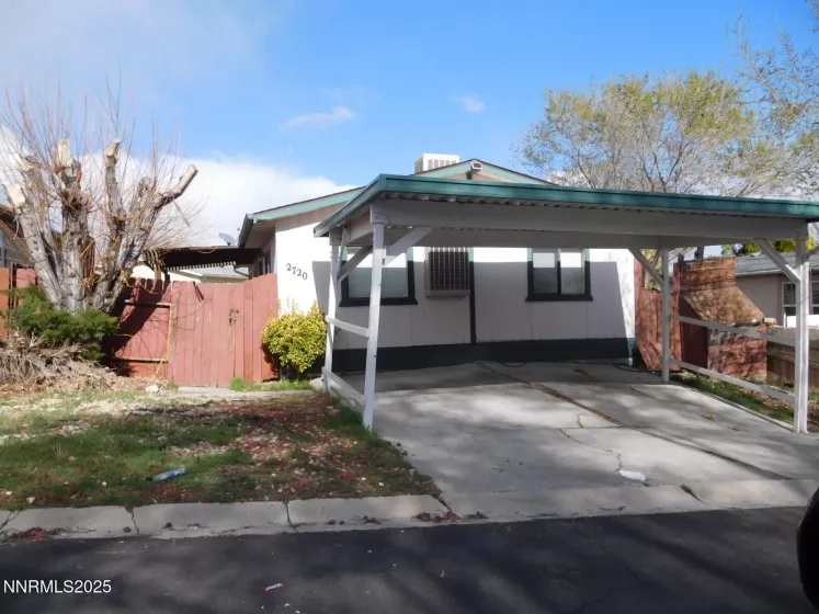 2720 Dahlia, Reno, Nevada 89512, 2 Bedrooms Bedrooms, ,2 BathroomsBathrooms,Residential,Residential,Dahlia,250051225