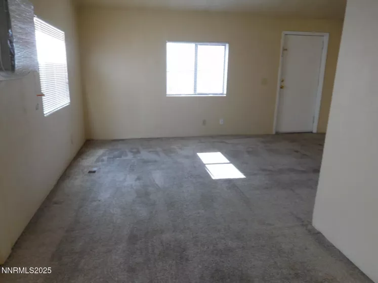 2720 Dahlia, Reno, Nevada 89512, 2 Bedrooms Bedrooms, ,2 BathroomsBathrooms,Residential,Residential,Dahlia,250051225