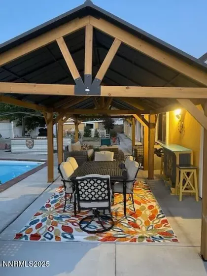 2195 Plumb, Reno, Nevada 89509, 4 Bedrooms Bedrooms, ,4 BathroomsBathrooms,Residential,Residential,Plumb,250051228