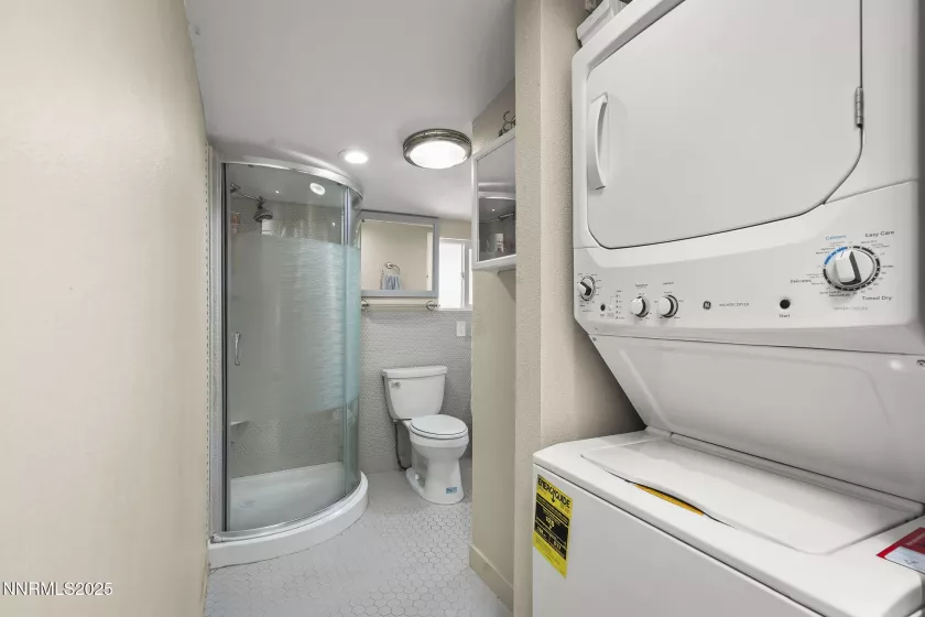 2195 Plumb, Reno, Nevada 89509, 4 Bedrooms Bedrooms, ,4 BathroomsBathrooms,Residential,Residential,Plumb,250051228