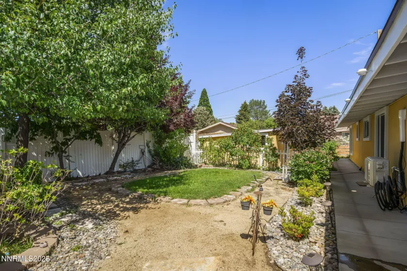2195 Plumb, Reno, Nevada 89509, 4 Bedrooms Bedrooms, ,4 BathroomsBathrooms,Residential,Residential,Plumb,250051228