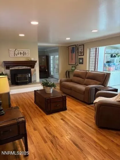 2195 Plumb, Reno, Nevada 89509, 4 Bedrooms Bedrooms, ,4 BathroomsBathrooms,Residential,Residential,Plumb,250051228